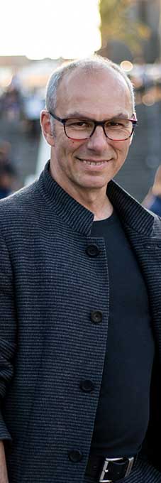 Die Online Zaubershow fuer Eure online Meetings